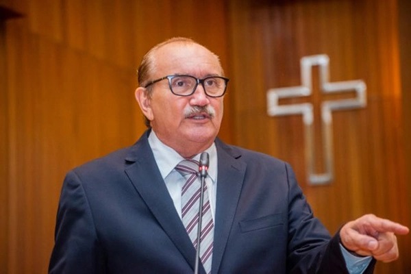 Deputado César Pires diz que corte de R$ 100 milhões ameaça a Uema