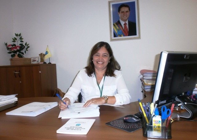 Servidora da Prefeitura de São Luís ganha mais que o secretário do órgão onde trabalha