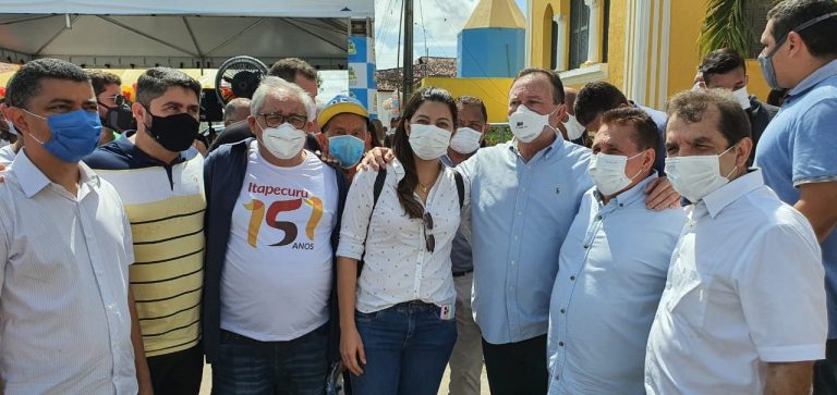 Hilton Gonçalo,  Fernanda Gonçalo e deputado Ariston participam das celebrações de 151 anos de Itapecuru-Mirim