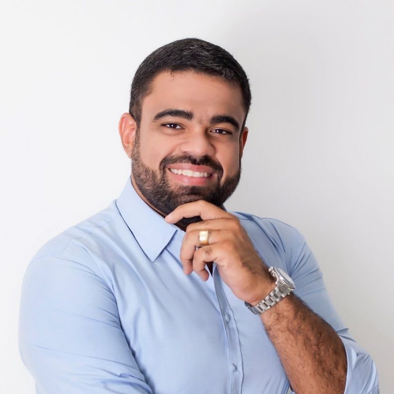 “Qualquer um se emocionaria”, diz Paulo Victor sobre busca de apoio para impedir que projeto social feche as portas
