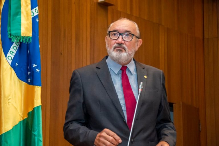 César Pires diz que encontro de Edivaldo Júnior com Flávio Dino não foi bom