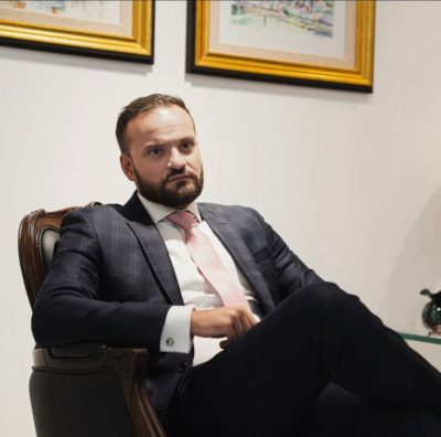 Advogado maranhense denuncia Bolsonaro ao MPF por distribuir rádios a aliados
