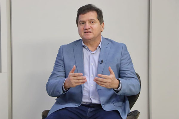 Simplício Araújo propõe agenda para retomada do crescimento
