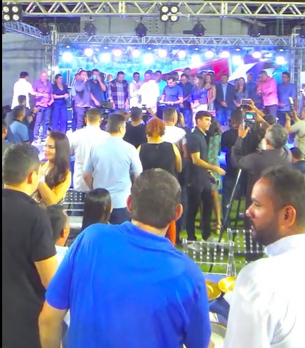 Josimar reúne 56 prefeitos em ato político e amplia base de apoio no Maranhão