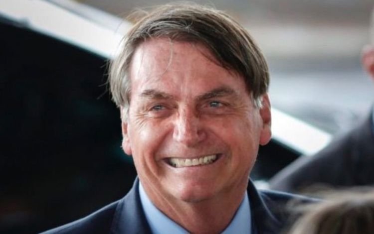 PL anuncia adiamento da filiação de Bolsonaro