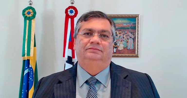 Flávio Dino tem contradição entre discurso e prática