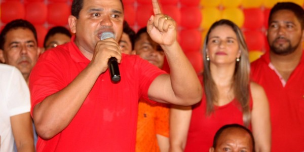 Marido da vice foi responsável pelo caos na saúde de Rosário nos primeiros meses da gestão Calvet Filho
