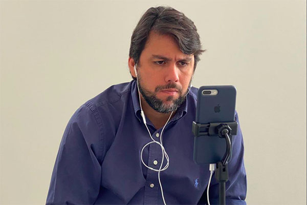 Pedro Lucas testa positivo e tem sintomas leves da Covid-19