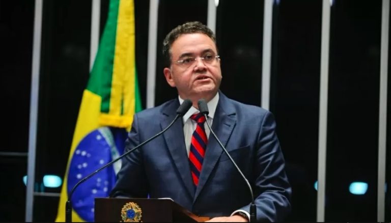 Pedras no caminho do senador Roberto Rocha para renovar no novo mandato