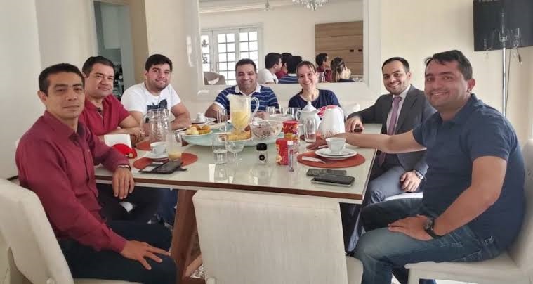 Quem vai sobrar? Se Roberto Rocha entrar no PL, grupo Josimar sairá 100% do partido