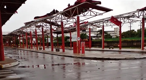 Prefeitura cobrou reparos em telhado, mas não interditou Terminal da Cohama