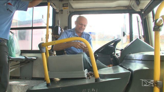 TRT suspende lei que proíbe dupla função no transporte coletivo em São Luís