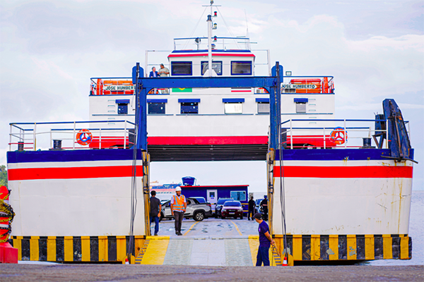Recomendação do MPF dá 48h para retirada do ‘ferry-velho’ de circulação