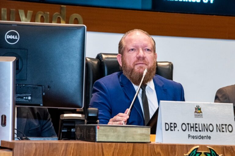 Othelino destaca redução do ICMS dos combustíveis e parabeniza deputados