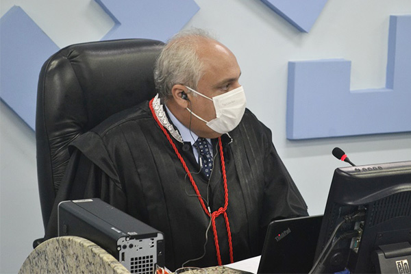 TCE suspende licitação de R$ 19,9 milhões para medicamentos em Pinheiro