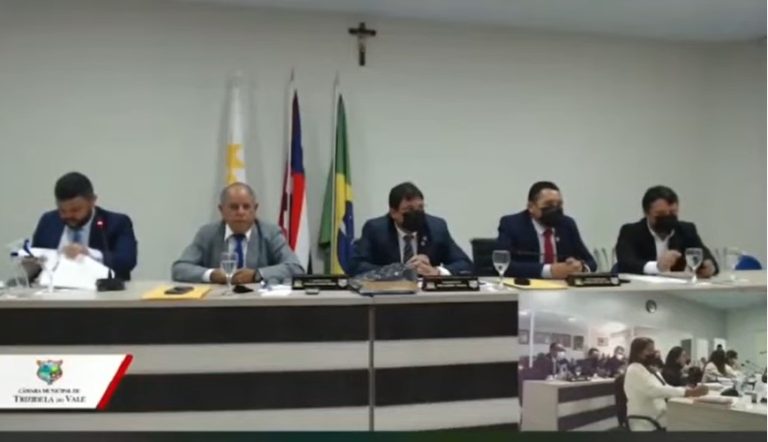 Presidente da Câmara de Trizidela do Vale diz que vai ‘pisar na cara’ de vereadora