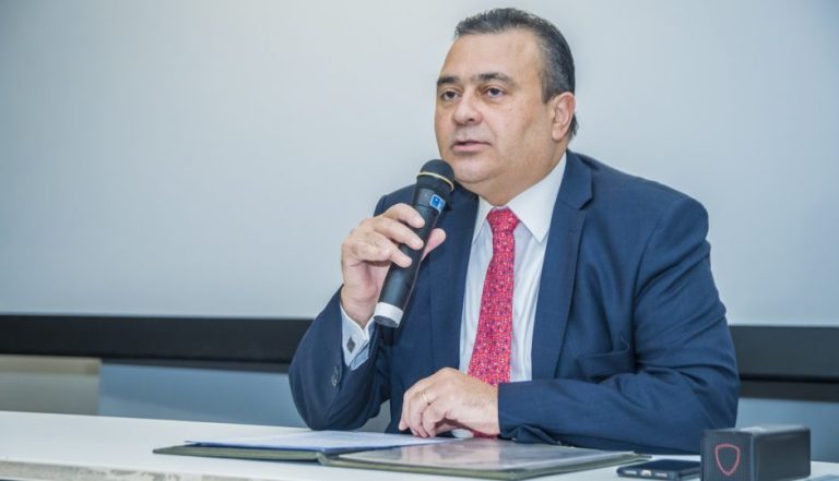 Desembargador federal maranhense é cogitado para vaga no STF