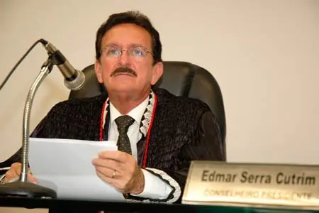 “Saio mais feliz do que entrei”, diz Edmar Cutrim em despedida do TCE-MA