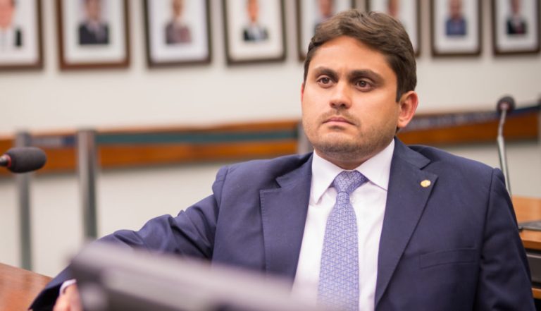 Juscelino Filho virou ‘padrão de inocência’ no governo