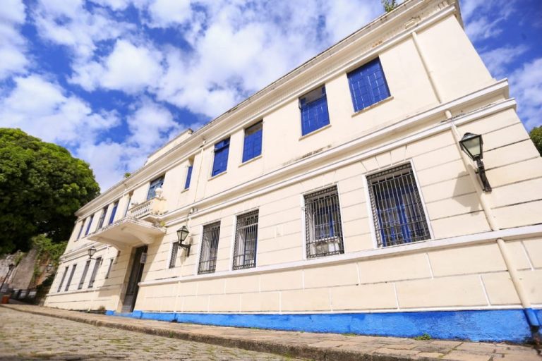 Autismo ganha destaque entre projetos de parlamentares na Câmara de São Luís