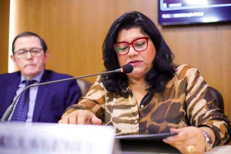 Projeto de Karla Sarney inclui noções básicas de direito e cidadania em escolas municipais