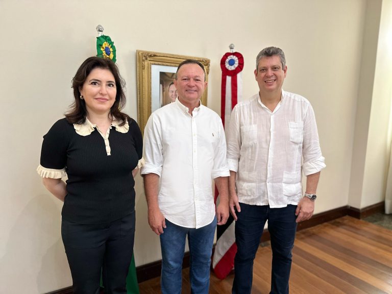 Brandão recebe os ministros Márcio Macêdo e Simone Tebet