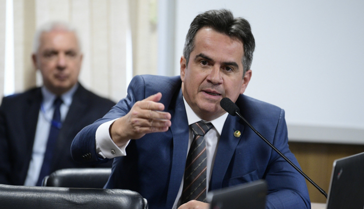 Ciro não vai impedir integrantes do PP de serem ministros no governo de Lula