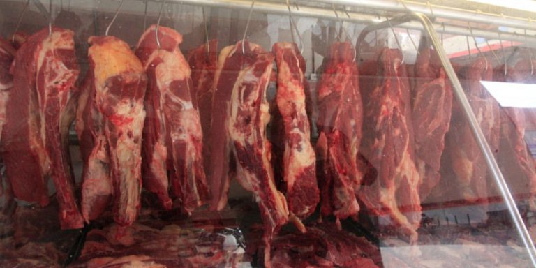 Carnes têm queda expressiva de preços em São Luís