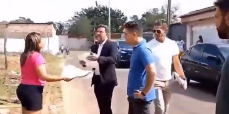 VÍDEO: prefeito bate-boca com vereadora sobre pose de terreno em Morros