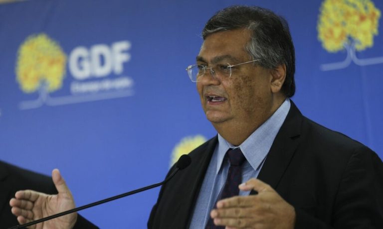Flávio Dino diz que fica por ‘mais alguns dias’ no Governo Lula