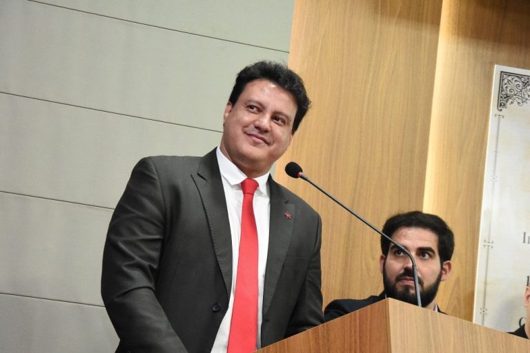 ‘São Luís não merece um prefeito que deixe o povo sem ônibus’, diz vice-governador