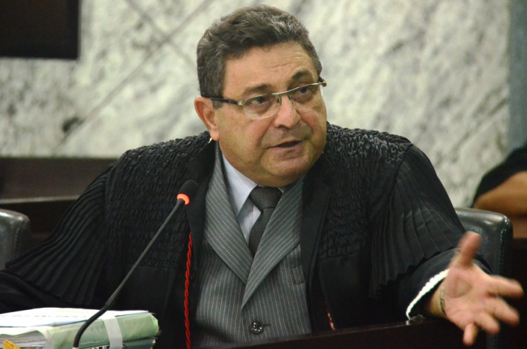Desembargador Antônio Bayma é reconduzido ao cargo pelo CNJ