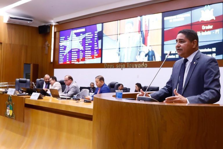Zé Inácio segue na Assembleia Legislativa após Ricardo Rios ser nomeado secretário