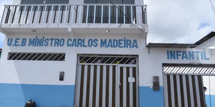 Vereadores denunciam o abandono de escolas em São Luís