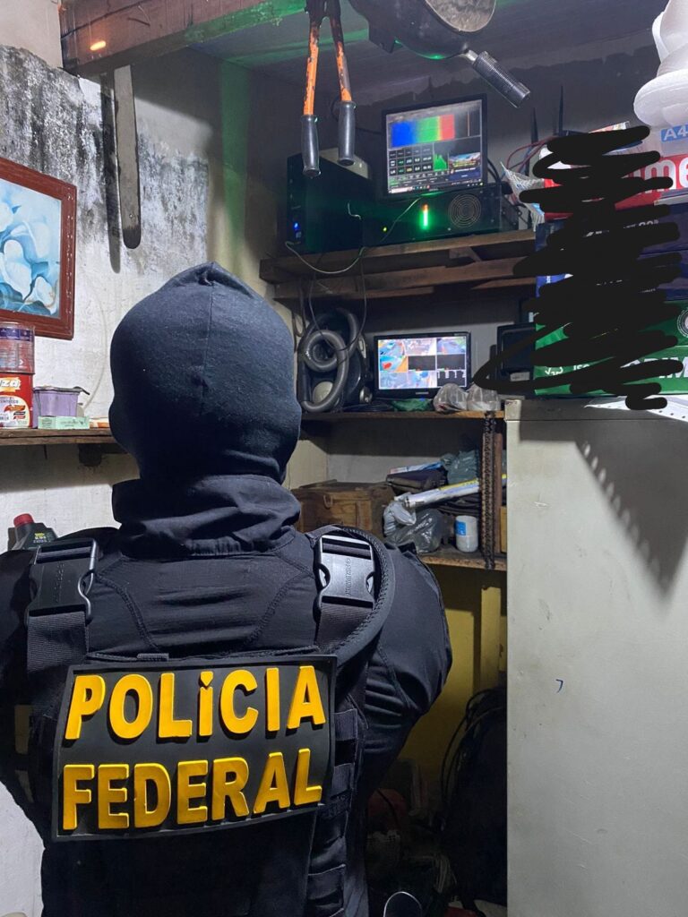 Policia Federal e Anatel fecham rádios clandestinas em Timon