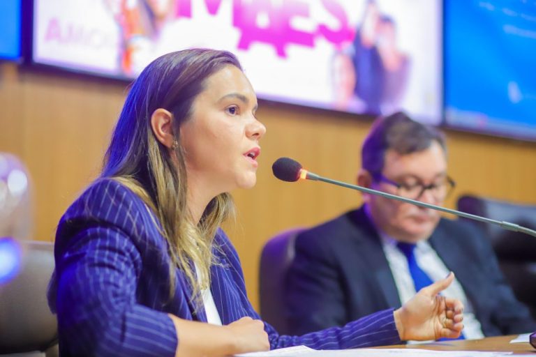 Secretária de Saúde  depõe na CPI dos Contratos nesta terça-feira