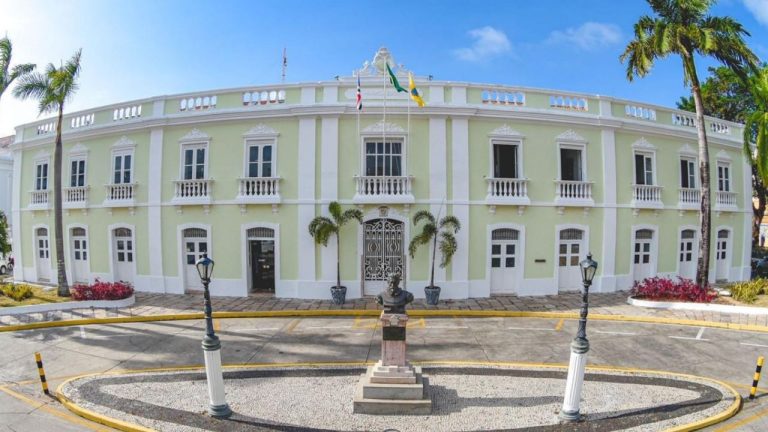 Justiça bloqueia R$ 2 milhões das contas de São Luís para pagar emendas