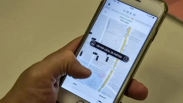 Câmara aprova projeto que autoriza Prefeitura a contratar carros de app durante greve