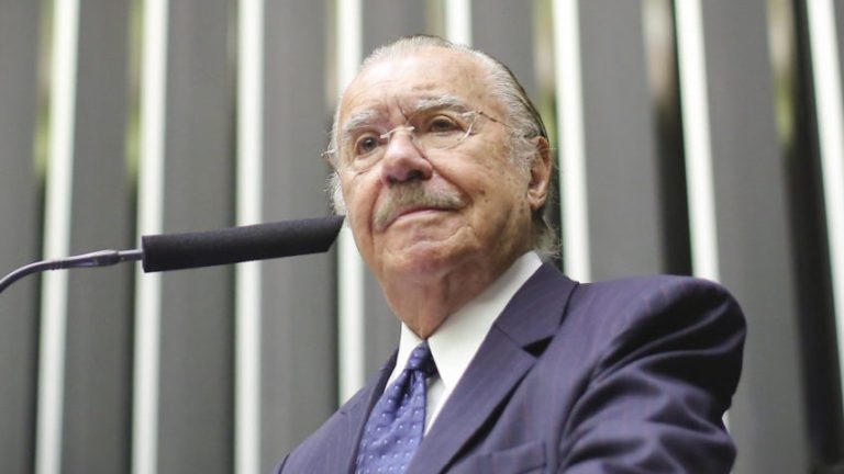 Sessão no Senado vai homenagear Sarney pelos 40 anos de redemocratização