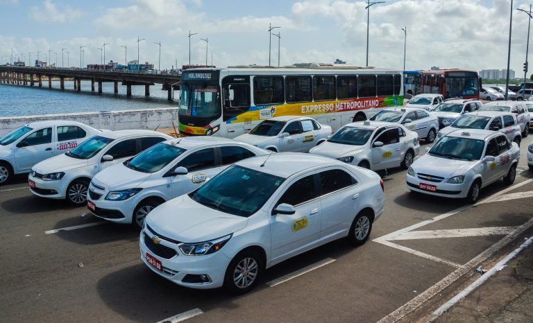 Operação fecha o cerco contra fraudes em benefícios a taxistas