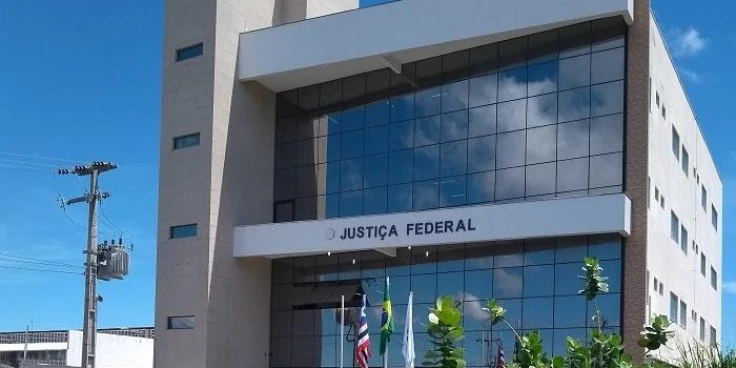 Faculdade em Pinheiro tem atividades suspensas por falta de autorização