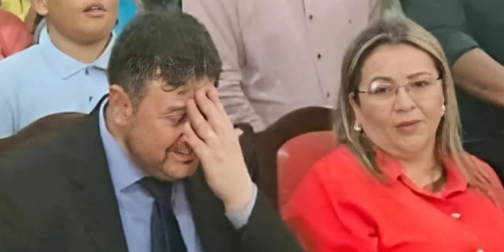 Vice é empossada em Buriti após prefeito não comunicar viagem aos EUA