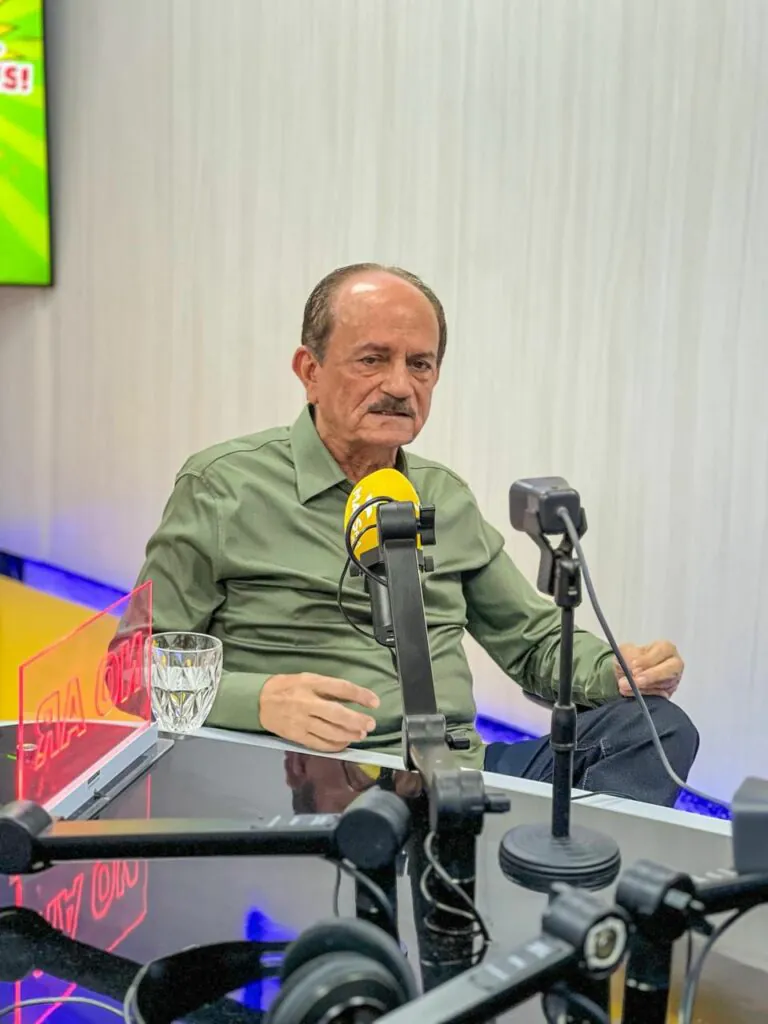 Dr. Julinho cita concurso em balanço de 9 meses de gestão