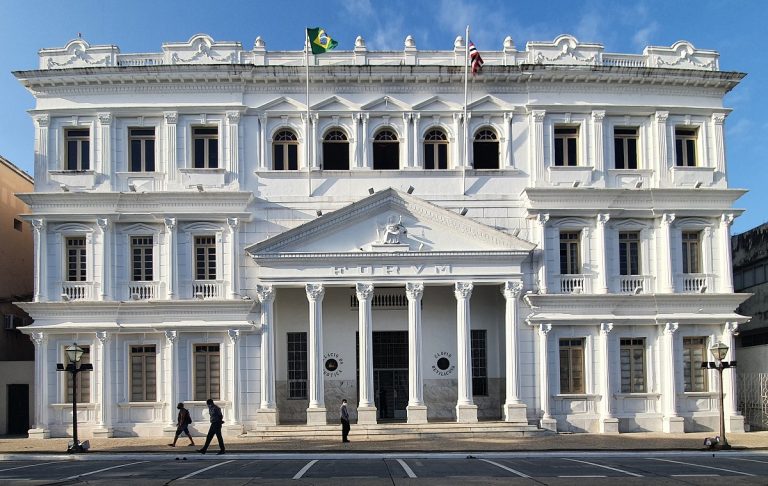 PV questiona impedimento de microempresas aos Juizados