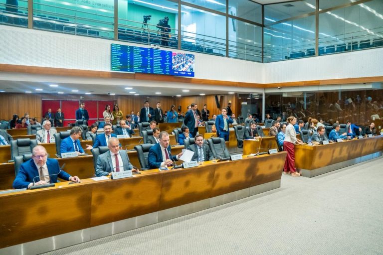 Assembleia aprova orçamento de R$ 38 bi para 2026 no MA