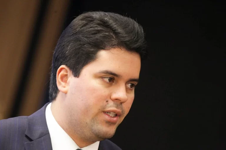 Fufuca pode ser punido pelo TCU por empregar fantasma