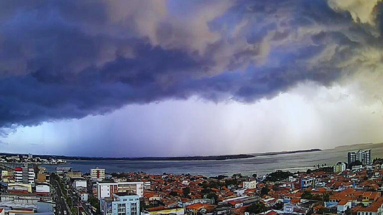158 cidades estão em alertas de perigo por chuvas intensas