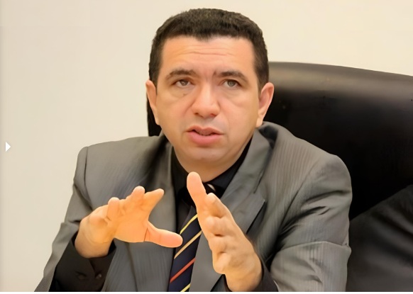 “Querem extinguir minha Vara”, diz Douglas Martins